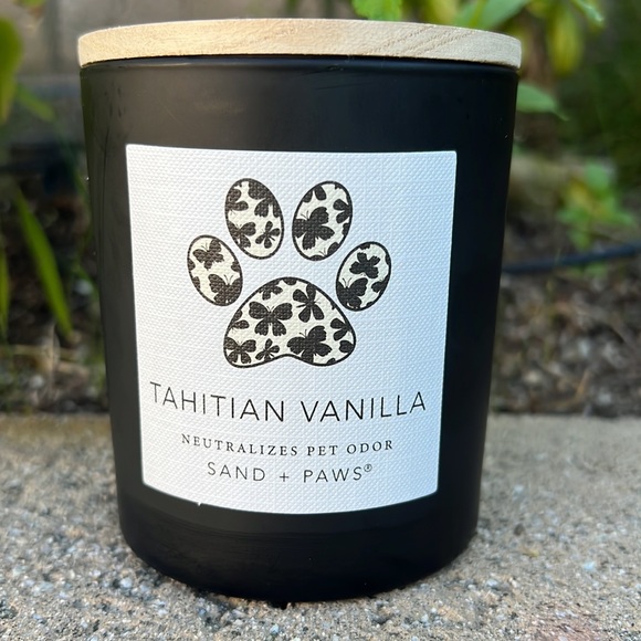 Tahitian Vanilla Scented Candle - Picture 5 of 8